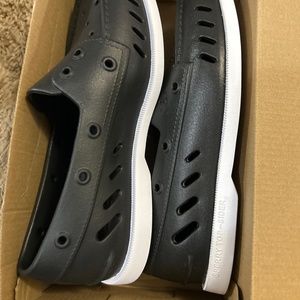 Slip on Sperry new in box